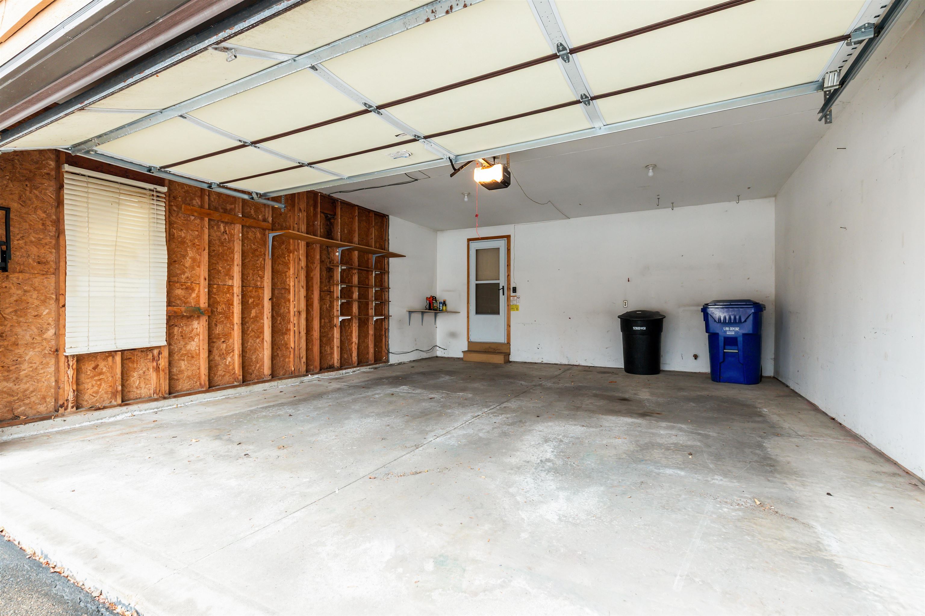 933 East Windfield Place Appleton, WI 54911 - Photo 4 of 33