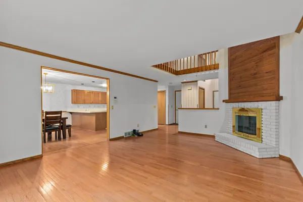 $269,900 | 933 East Windfield Place, Unit B, Appleton, WI 54911