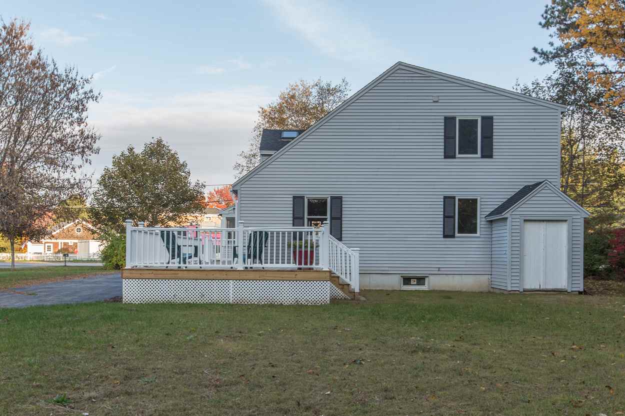 46 Old Rochester Road Dover, NH 03820 - Photo 7 of 38