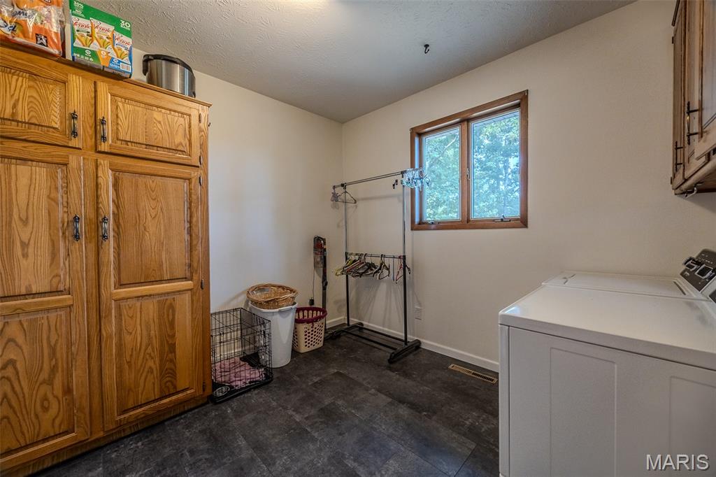 14675 Edison Road Lebanon, MO 65536 - Photo 30 of 93