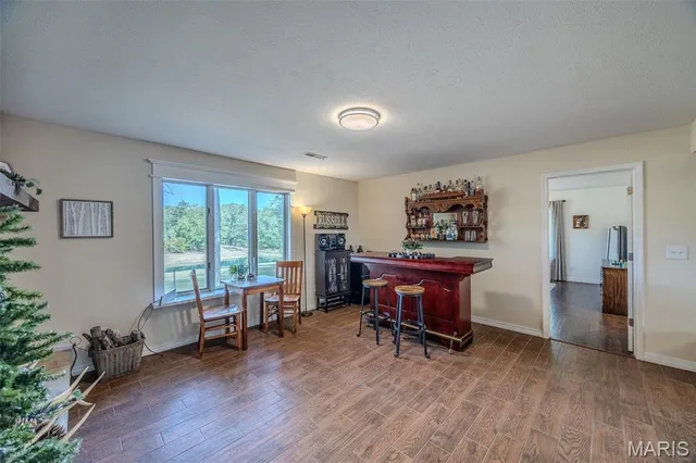 $725,000 | 14675 Edison Road, Lebanon, MO 65536