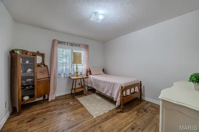 $725,000 | 14675 Edison Road, Lebanon, MO 65536