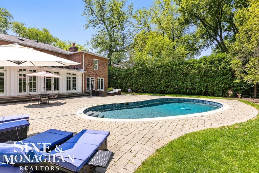 166 Touraine Road Grosse Pointe, MI 48236 - Photo 58 of 80 50112962-57.JPG