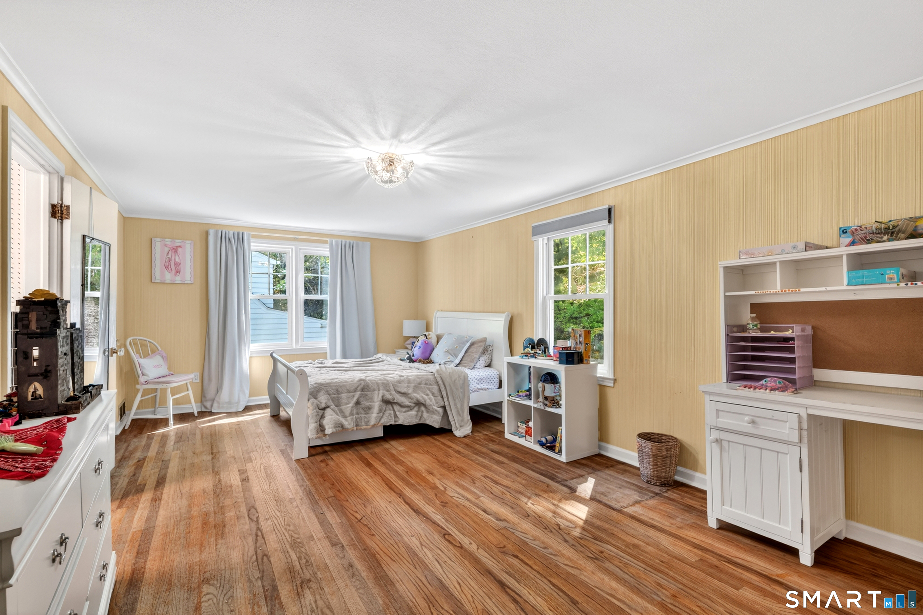 62 Edgewood Way New Haven, CT 06515 - Photo 27 of 39 This 4th BR also has en suite bath, walk-in closets