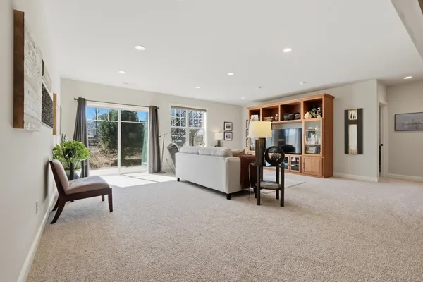 $545,900 | 6763 Village Walk Lane, DeForest, WI 53532