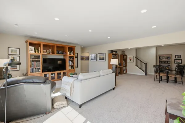 $545,900 | 6763 Village Walk Lane, DeForest, WI 53532