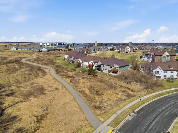 $545,900 | 6763 Village Walk Lane, DeForest, WI 53532