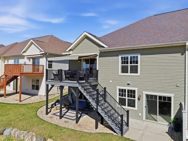 $545,900 | 6763 Village Walk Lane, DeForest, WI 53532