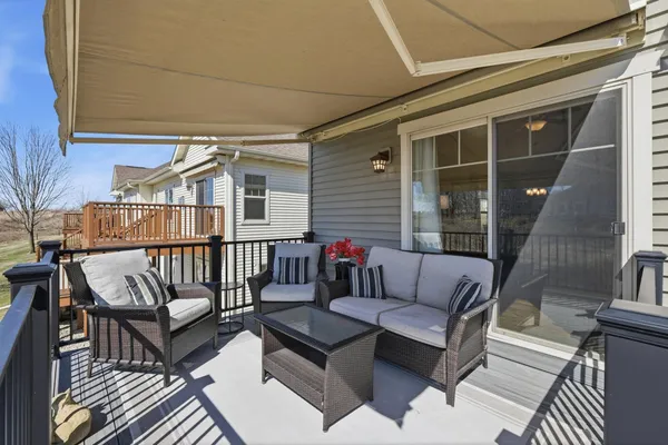 $545,900 | 6763 Village Walk Lane, DeForest, WI 53532