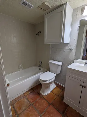 $1,050 | 3101 Sondra Drive, Unit 101, Fort Worth, TX 76107