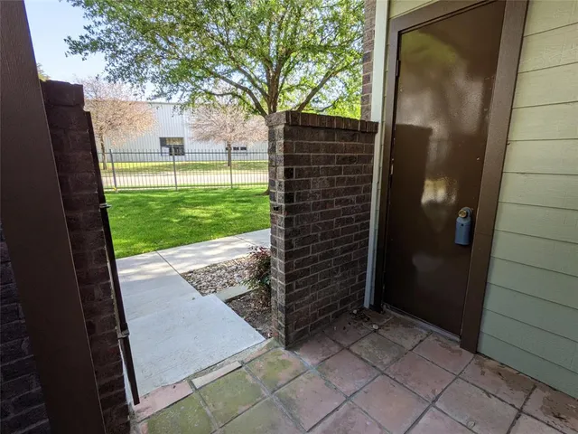 $1,050 | 3101 Sondra Drive, Unit 101, Fort Worth, TX 76107