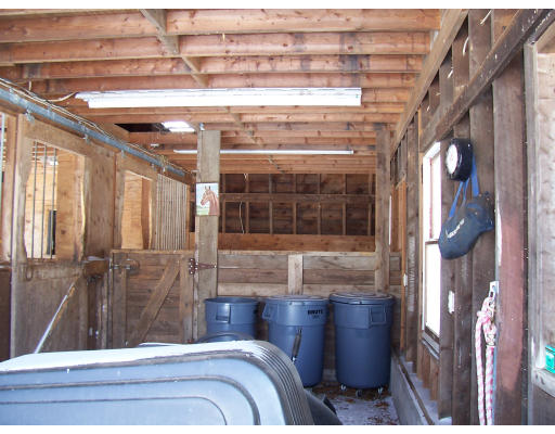 27 Matthews Road Southwick, MA 01077 - Photo 10 of 11 Gallery Image 10