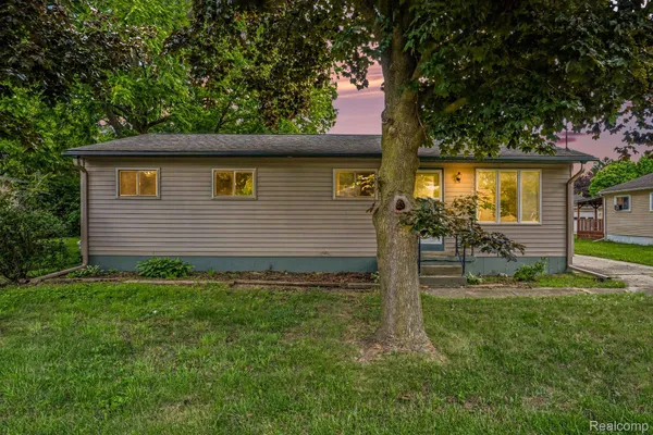 $149,900 | 821 Isham Street, Owosso, MI 48867