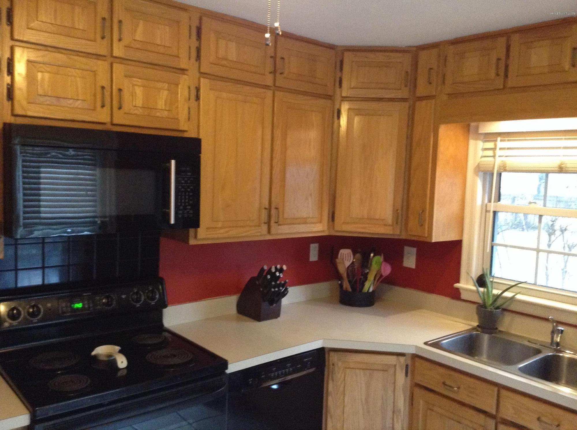 3225 Radiance Road Louisville, KY 40220 - Photo 13 of 55 image