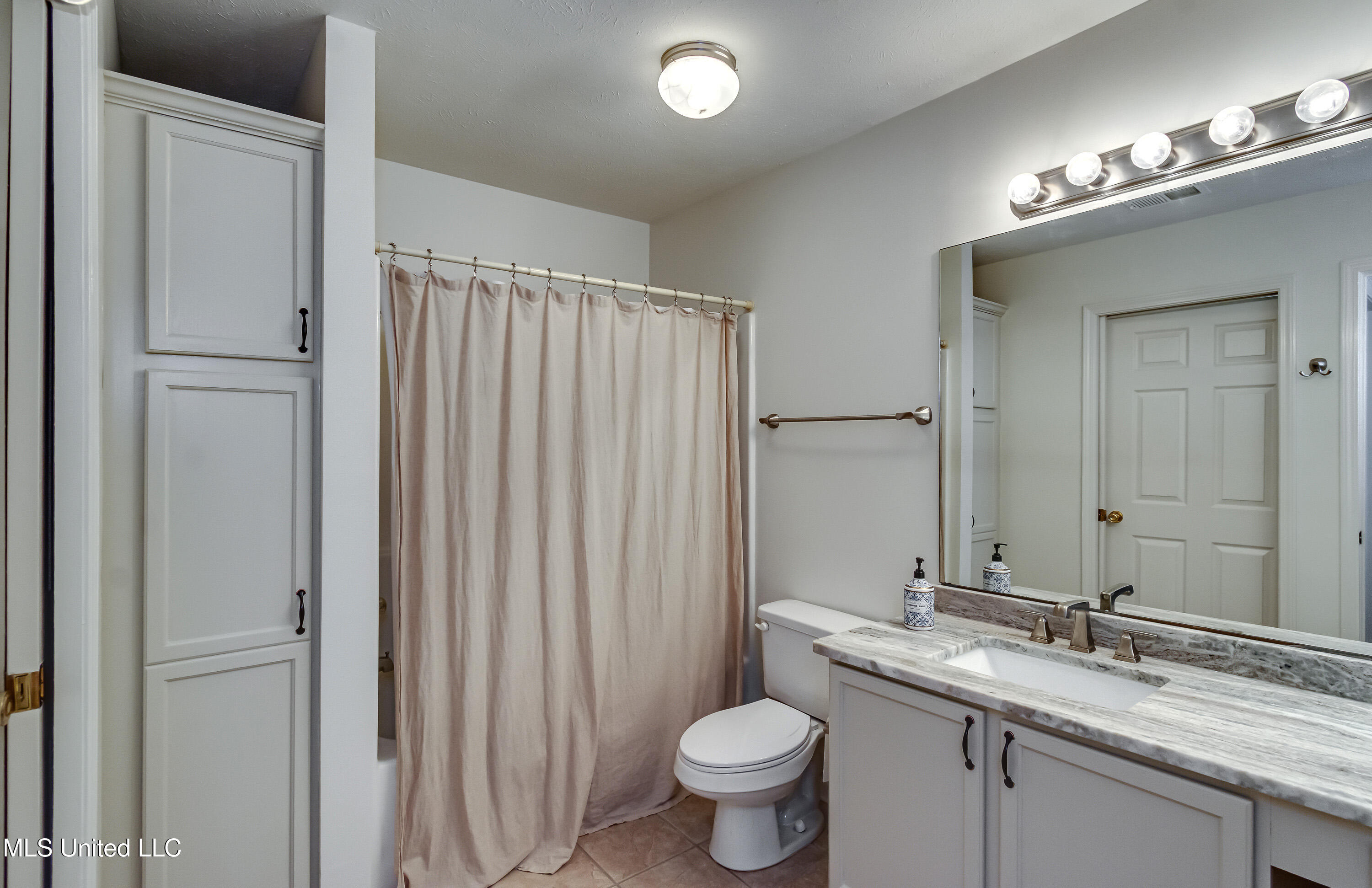 1001 Charmant Place Ridgeland, MS 39157 - Photo 20 of 40 Bath #1