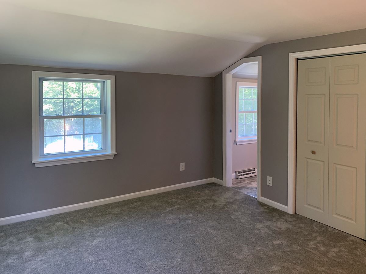 8 Hutchinson Road Merrimack, NH 03054 - Photo 12 of 32