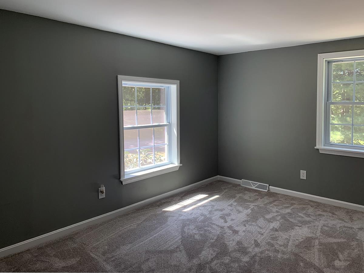8 Hutchinson Road Merrimack, NH 03054 - Photo 17 of 32