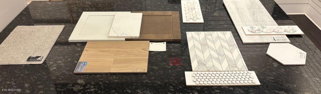 1888 Hickory Reserve Road Knoxville, TN 37932 - Photo 9 of 13 INTERIOR Finishes