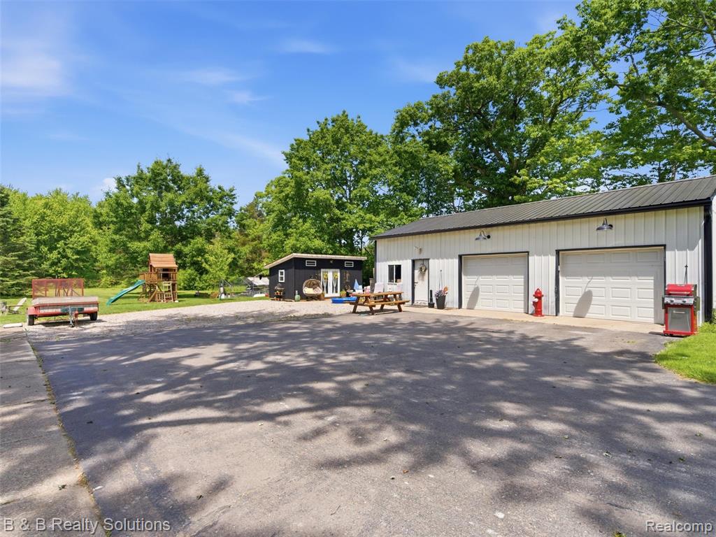 60455 Bates Road New Haven, MI 48048 - Photo 25 of 58