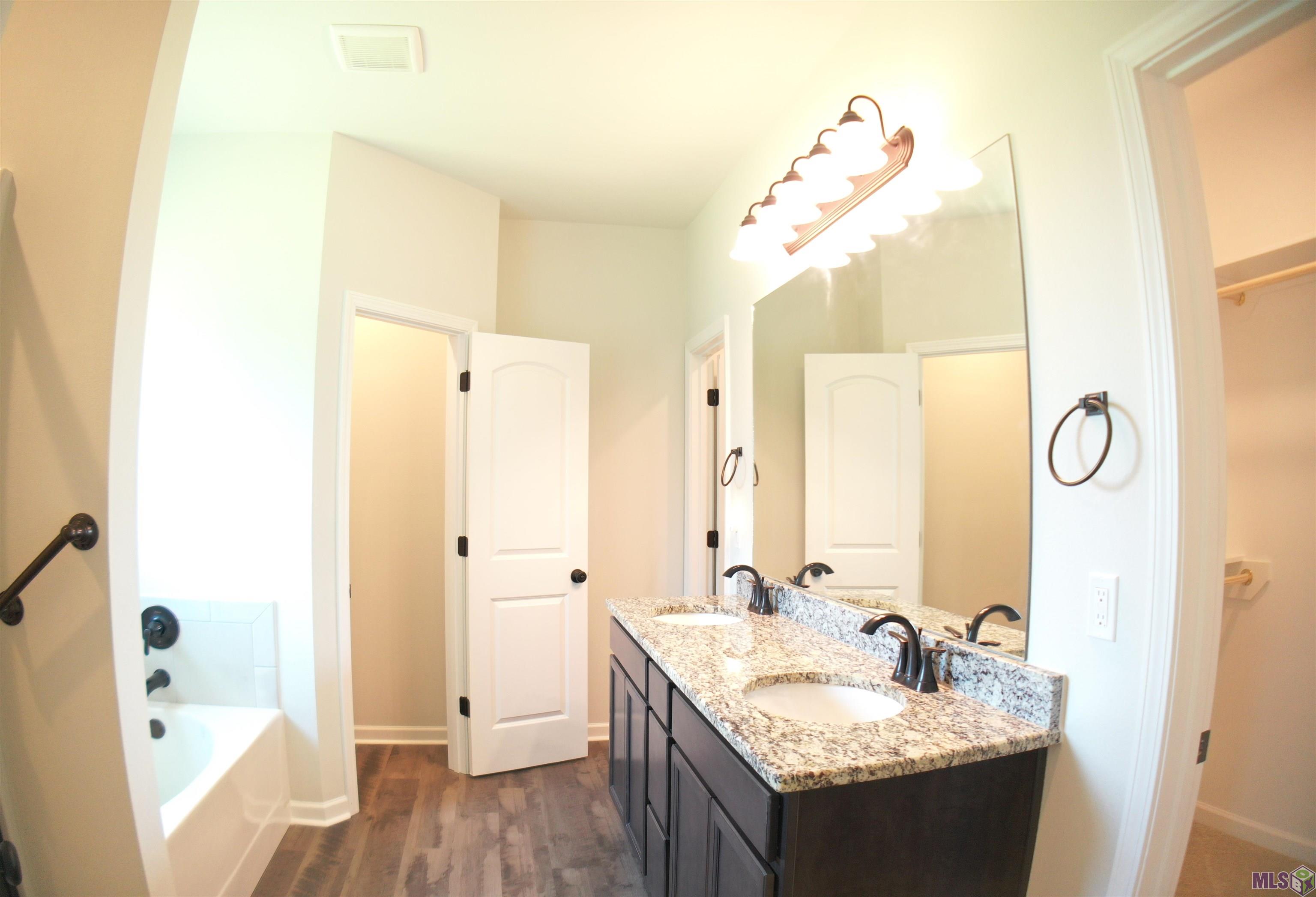 195 Shadow Pointe Road Thibodaux, LA 70301 - Photo 16 of 22 Gallery Image 16