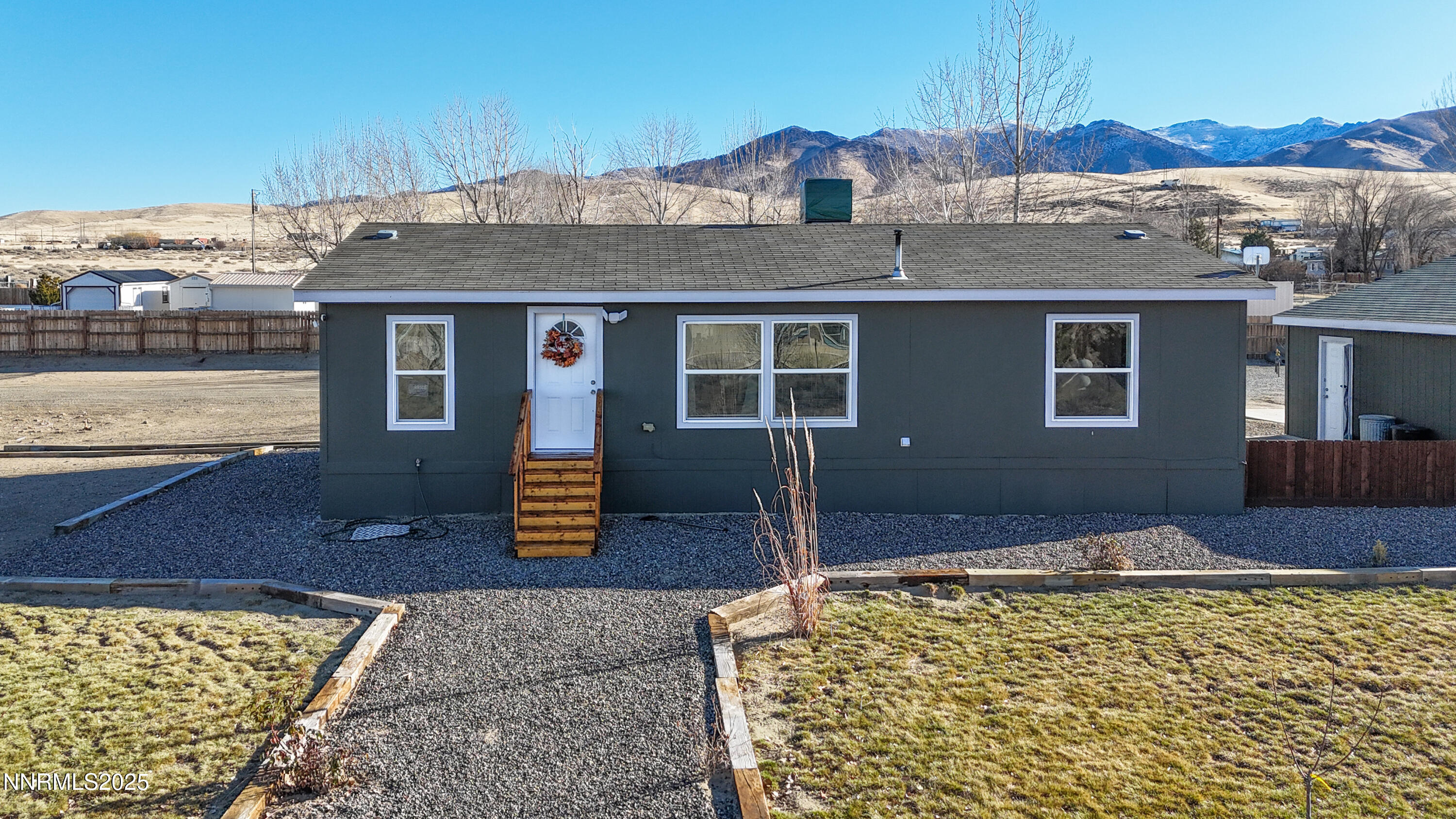 4635 Brayton Road Winnemucca, NV 89445 - Photo 2 of 36 front2