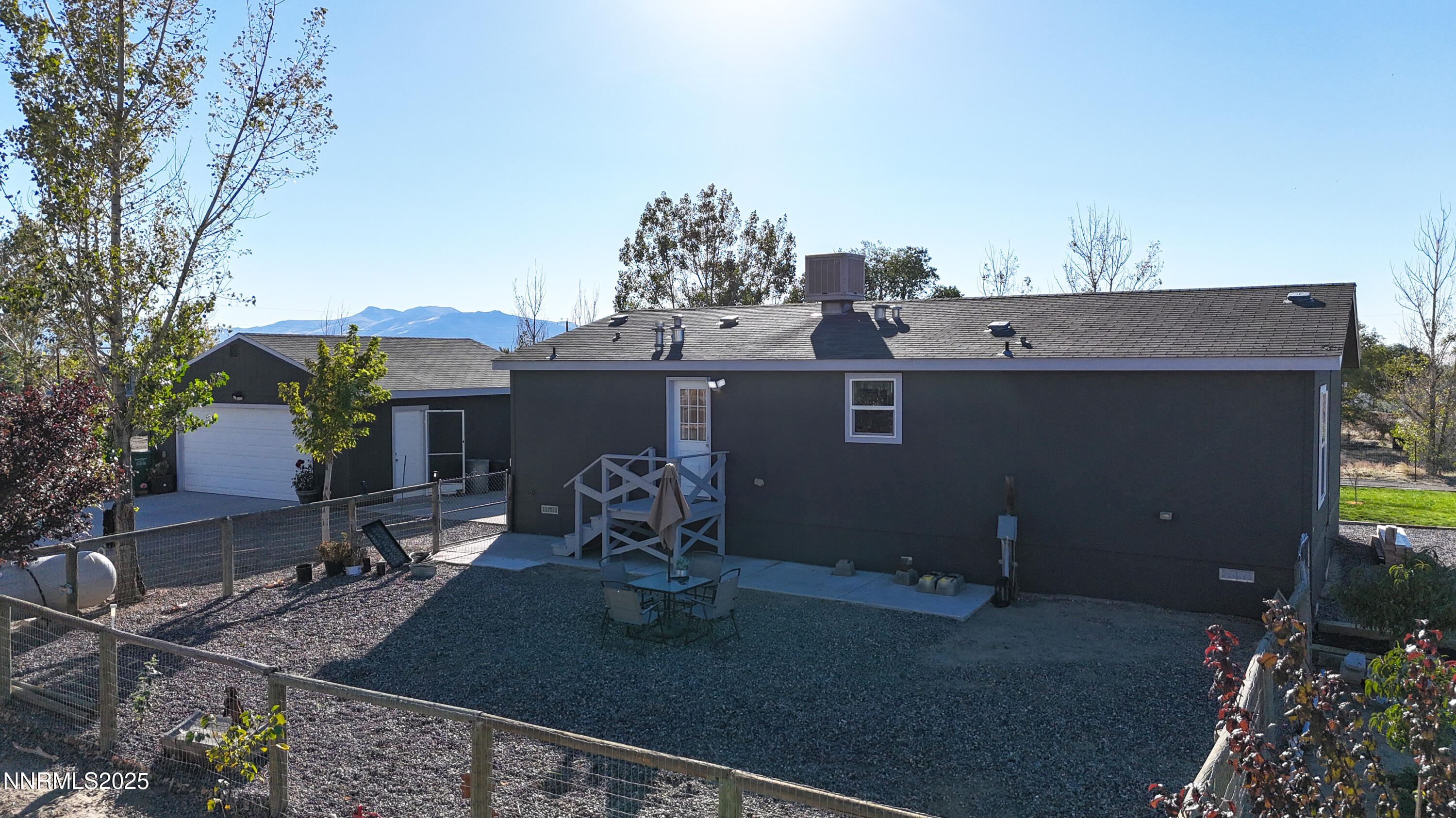 4635 Brayton Road Winnemucca, NV 89445 - Photo 5 of 36 02