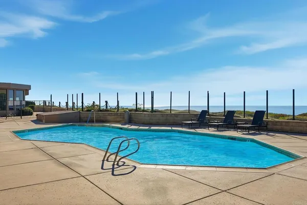 $3,195,000 | 211 South Helix Avenue, Unit 53, Solana Beach, CA 92075