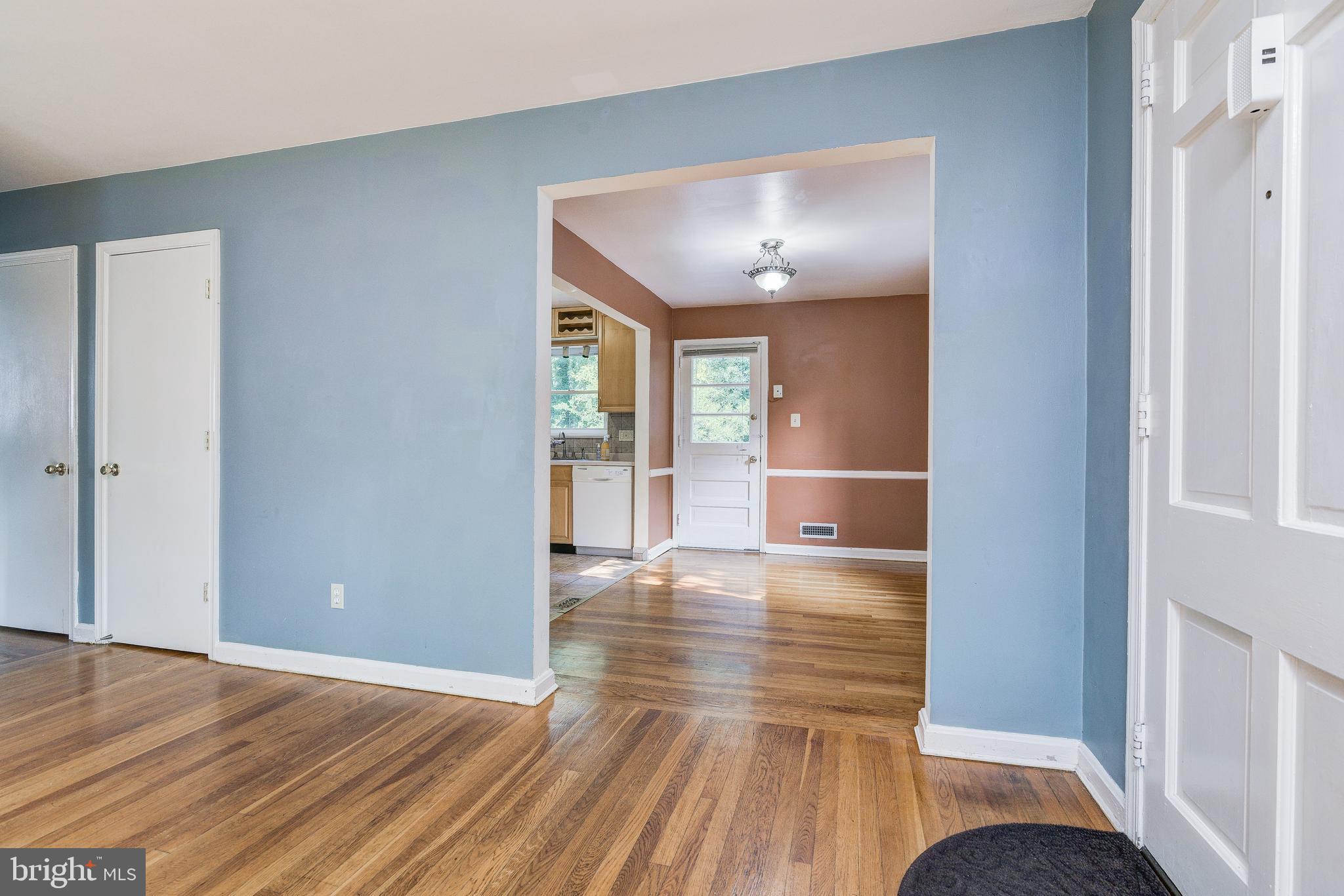 4058 Adams Drive Silver Spring, MD 20902 - Photo 7 of 48 Gallery Image 7
