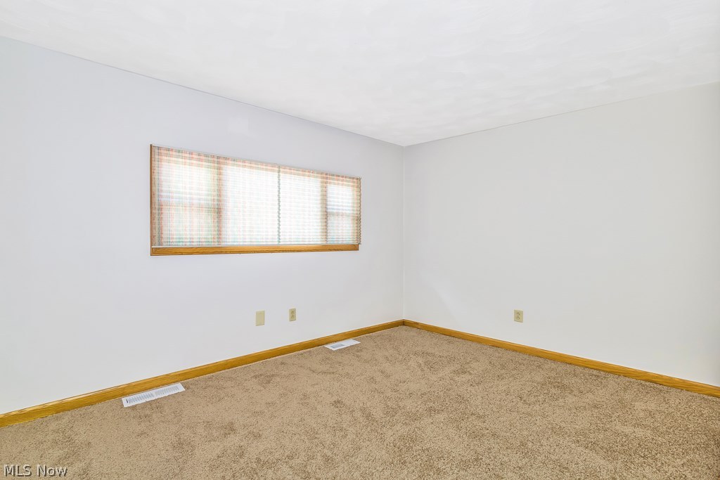 1824 Hillcrest Road Northwest Canton, OH 44709 - Photo 13 of 18 Gallery Image 13