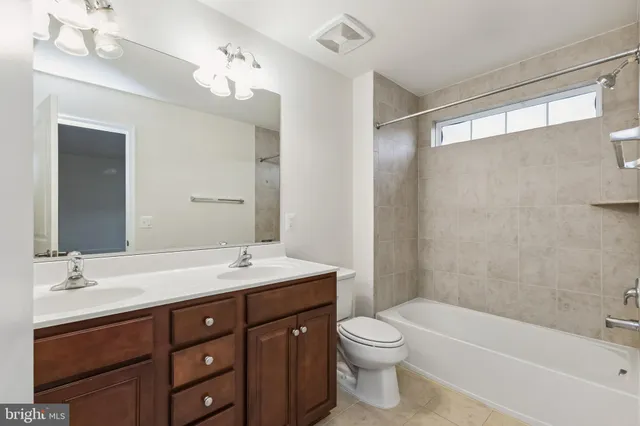 $2,999 | 44089 Eastgate View Drive, Chantilly, VA 20152