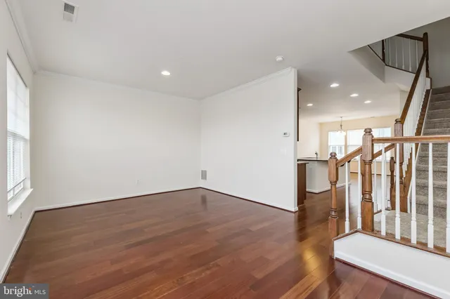 $2,999 | 44089 Eastgate View Drive, Chantilly, VA 20152