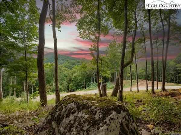 $349,900 | C120 Springwater Lane, Banner Elk, NC 28604