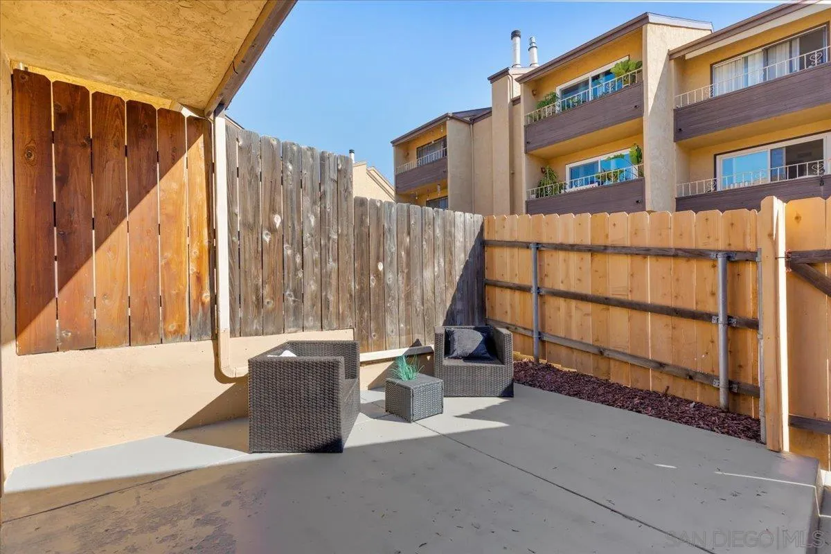 1572 Stone Edge Circle El Cajon, CA 92021 - Photo 30 of 34