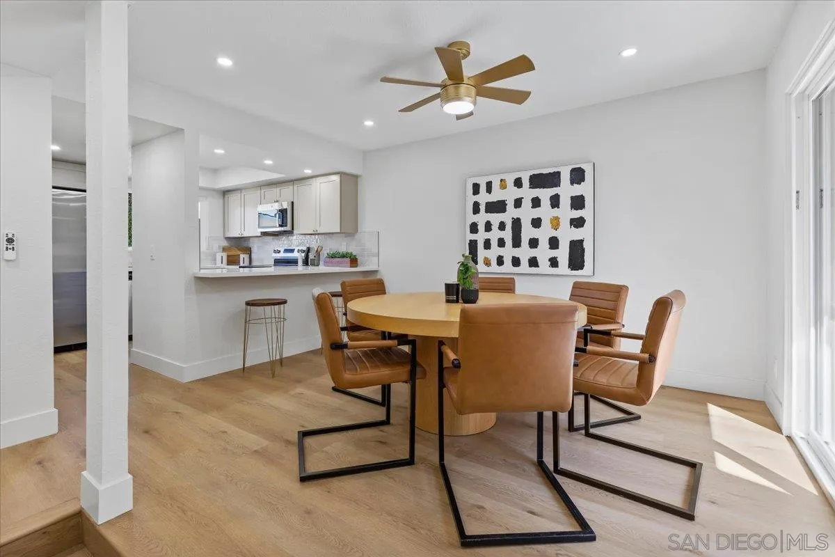 1572 Stone Edge Circle El Cajon, CA 92021 - Photo 9 of 34 a view of a dining room with furniture