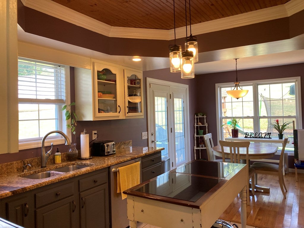623 Oak Cir Drive Rosedale, VA 24280 - Photo 8 of 24 Gallery Image 8