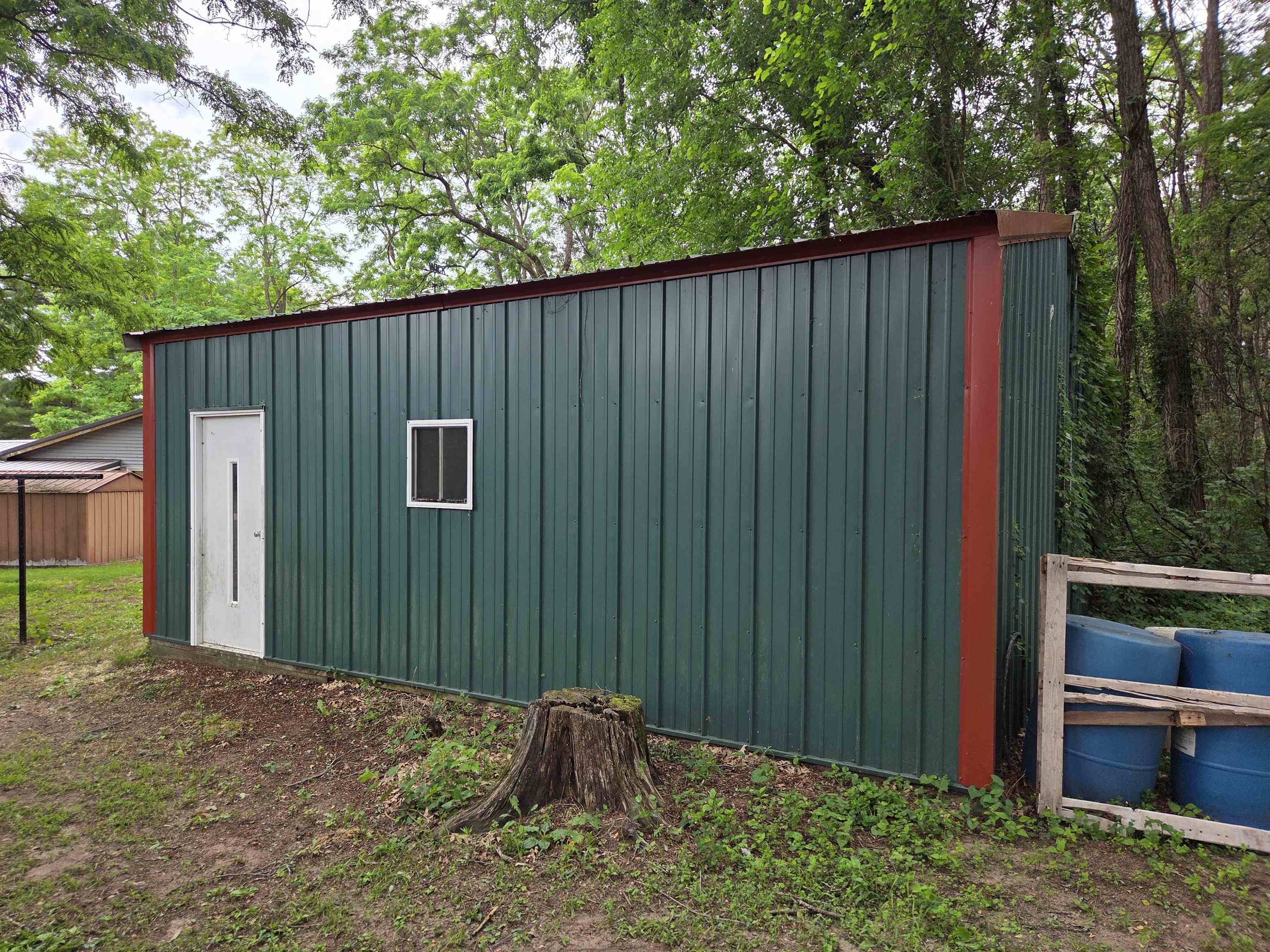 810 Locust Road Avoca, WI 53506 - Photo 15 of 48 Gallery Image 15