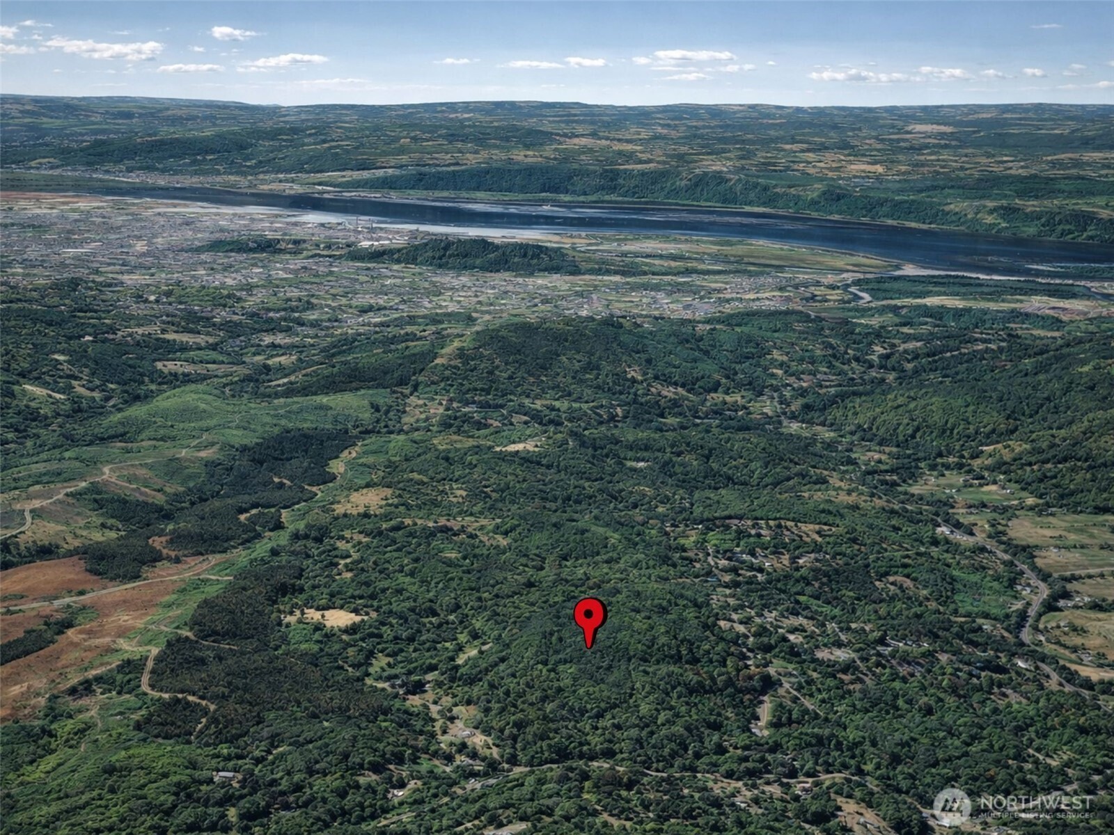 355 Ragland Road Longview, WA 98632 - Photo 16 of 24 a view of beach and ocean view