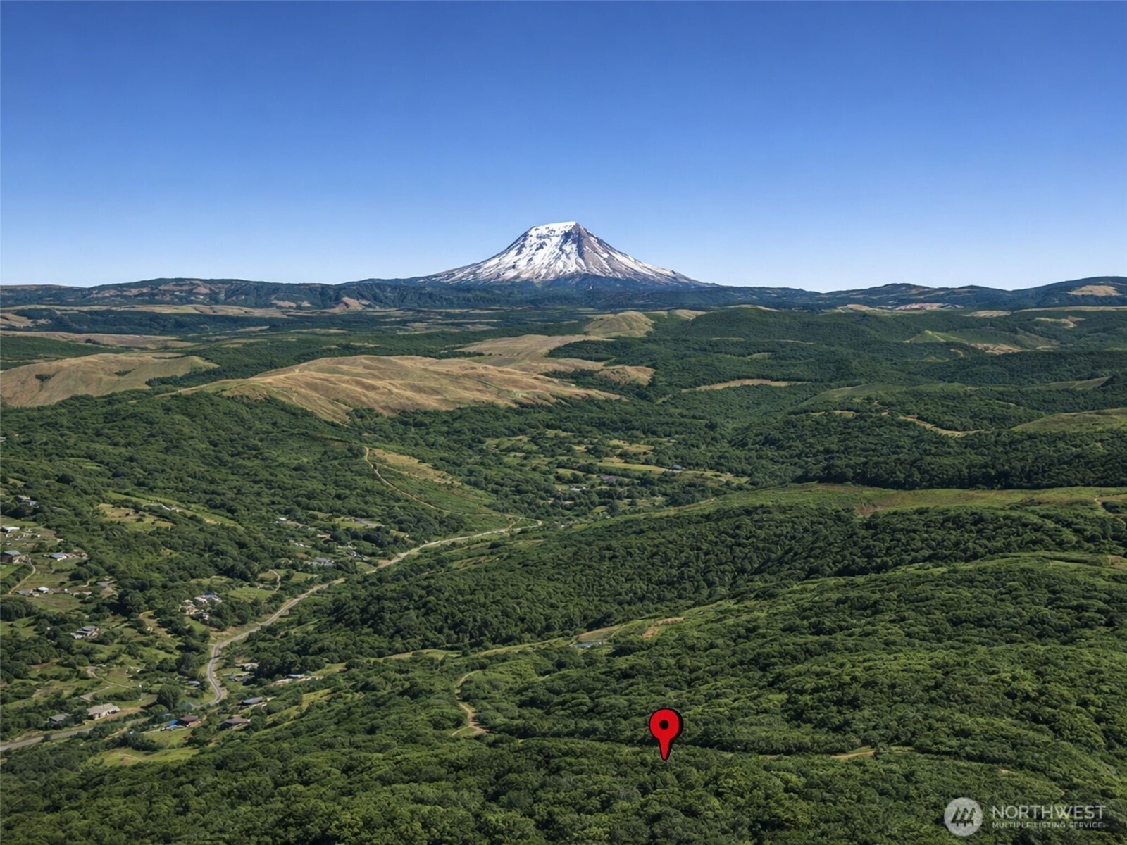 355 Ragland Road Longview, WA 98632 - Photo 18 of 24 a view of a lake in middle of the town
