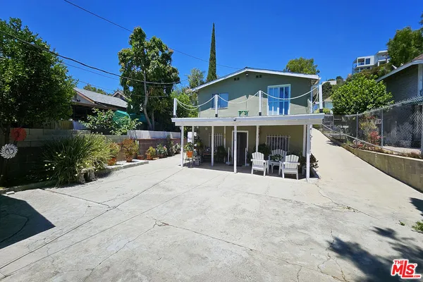 $1,800 | 1718 Grafton Street, Los Angeles, CA 90026