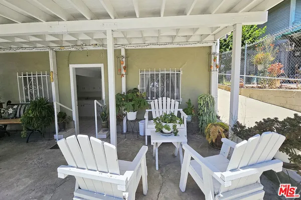 $1,800 | 1718 Grafton Street, Los Angeles, CA 90026