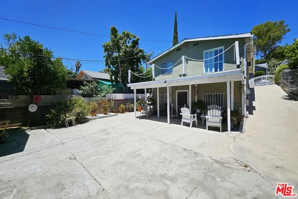 $1,800 | 1718 Grafton Street, Los Angeles, CA 90026