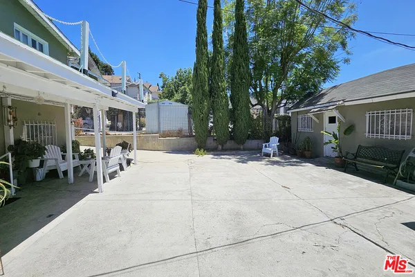 $1,800 | 1718 Grafton Street, Los Angeles, CA 90026