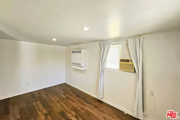 $1,800 | 1718 Grafton Street, Los Angeles, CA 90026