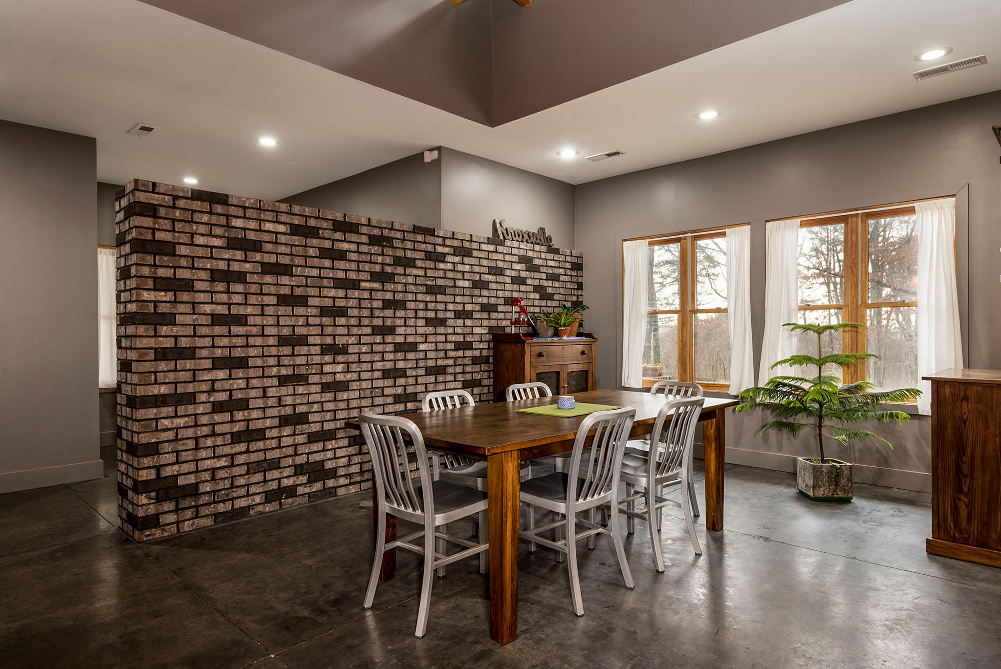 5212 Luttrell Road Knoxville, TN 37918 - Photo 14 of 36 5212_Luttrell_114