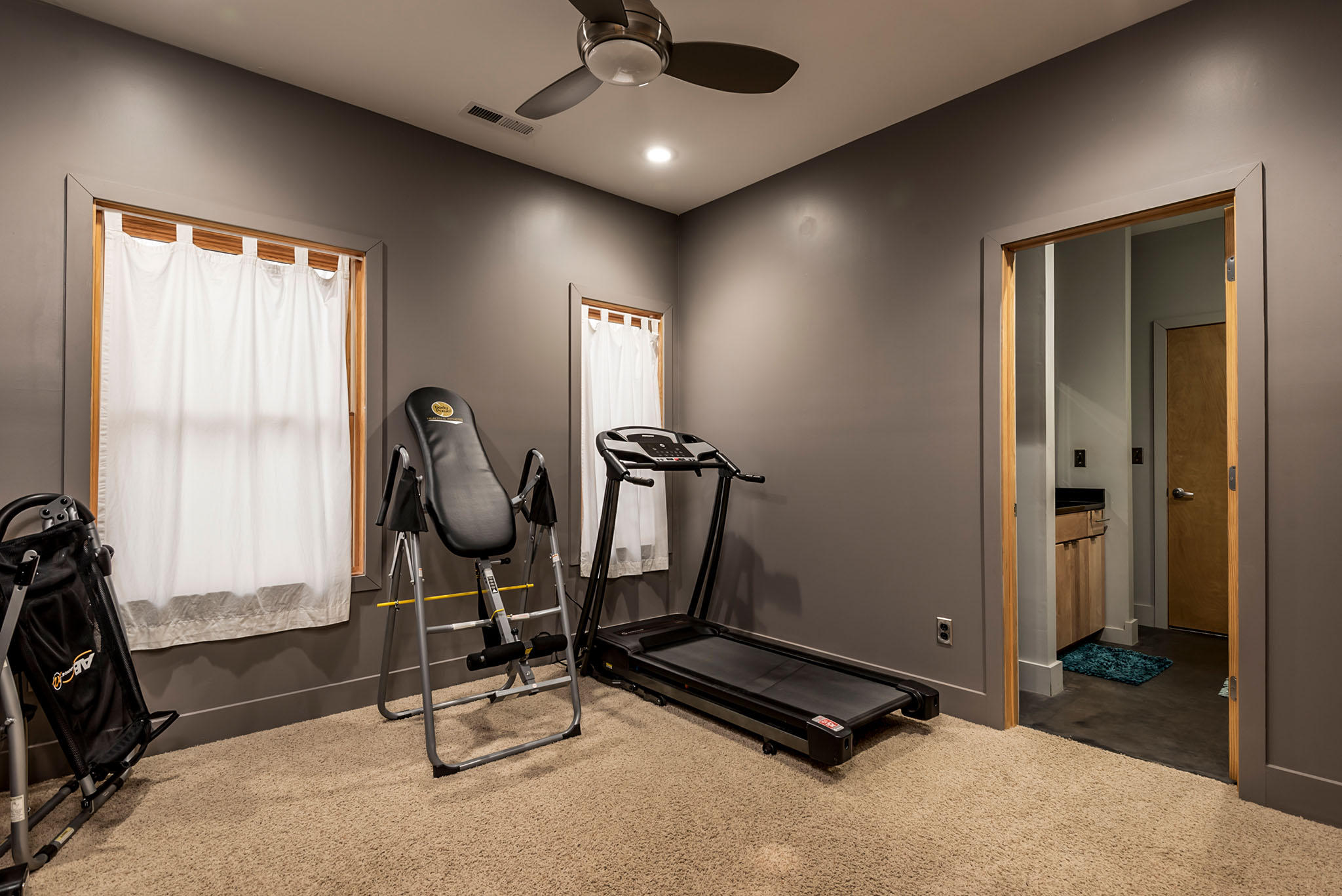 5212 Luttrell Road Knoxville, TN 37918 - Photo 19 of 36 5212_Luttrell_119