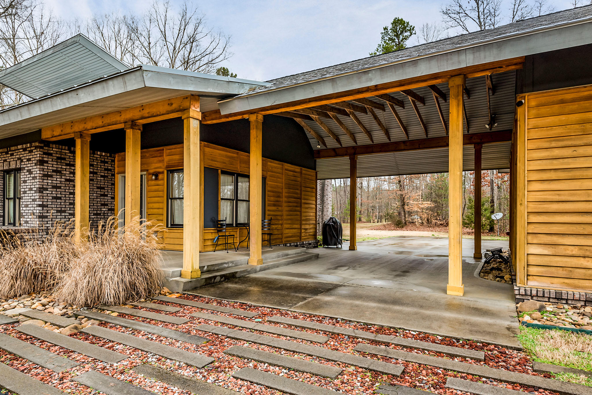 5212 Luttrell Road Knoxville, TN 37918 - Photo 4 of 36 5212_Luttrell_104