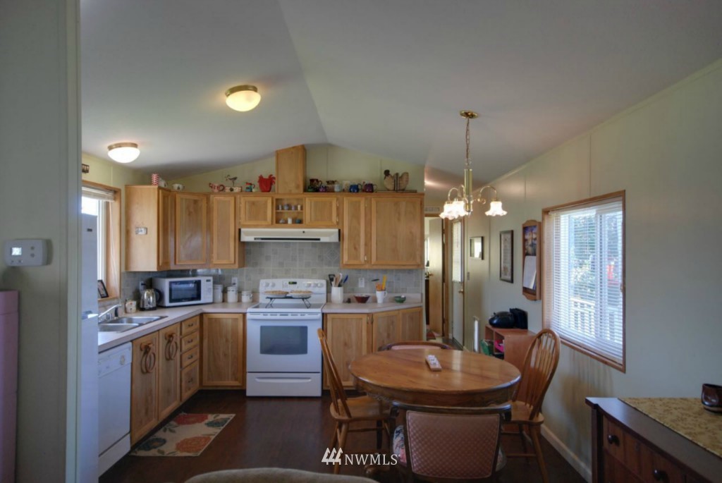 4680 Rd K Northeast, Unit 3 Moses Lake, WA 98837 - Photo 11 of 25 Gallery Image 11