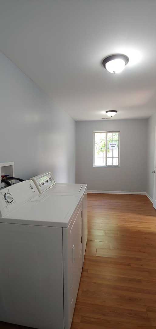 129 Kingston Road Bolingbrook, IL 60440 - Photo 35 of 37 a view of utility room and window