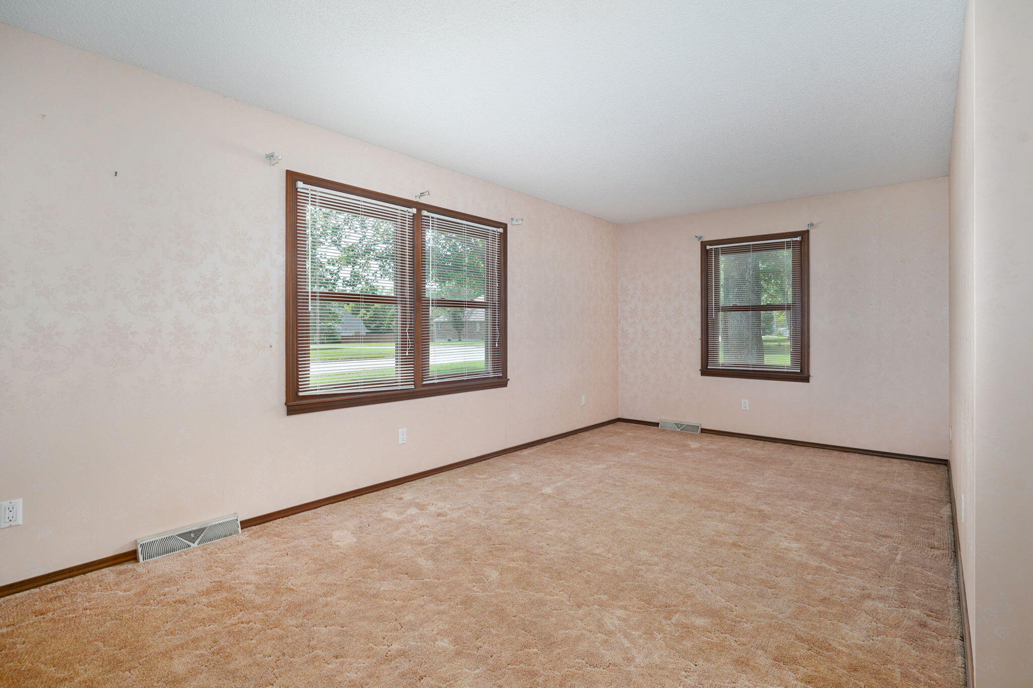 573 East Miller Road Republic, MO 65738 - Photo 19 of 53 573 E Miller Rd-19