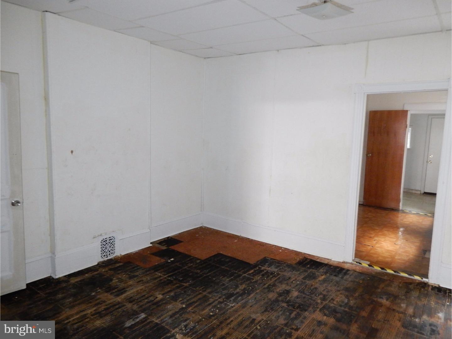 1346 East Rittenhouse Street Philadelphia, PA 19138 - Photo 8 of 25 Dining Room